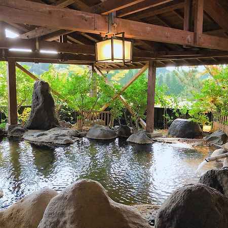 Kurasako Onsen Sakura Villa Minamioguni Exterior photo